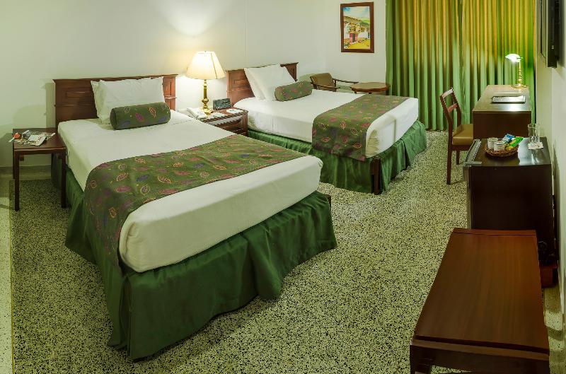 Hotel Chicala ネイバ エクステリア 写真