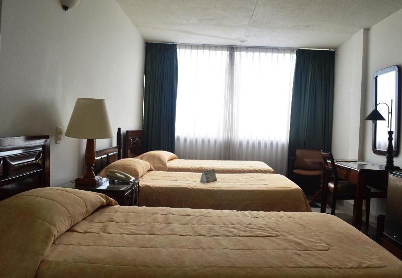 Hotel Chicala ネイバ エクステリア 写真