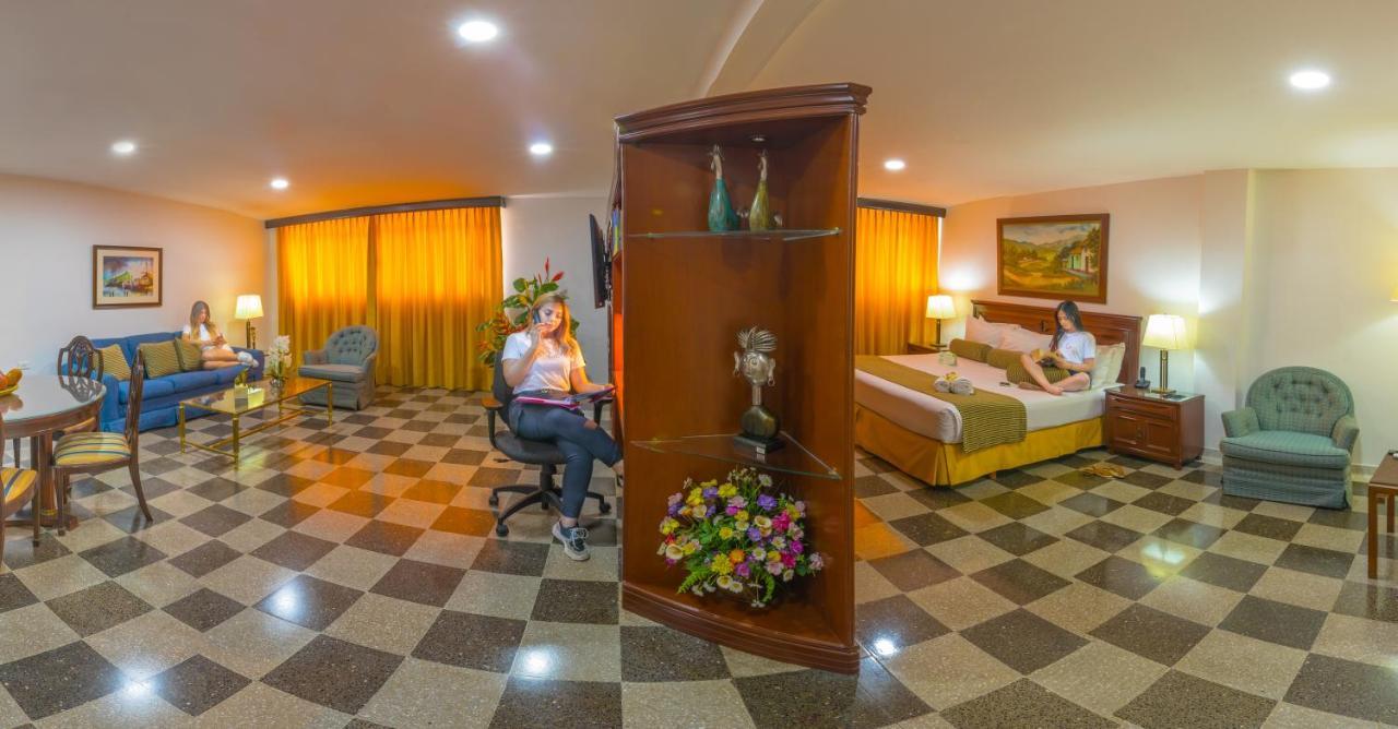 Hotel Chicala ネイバ エクステリア 写真
